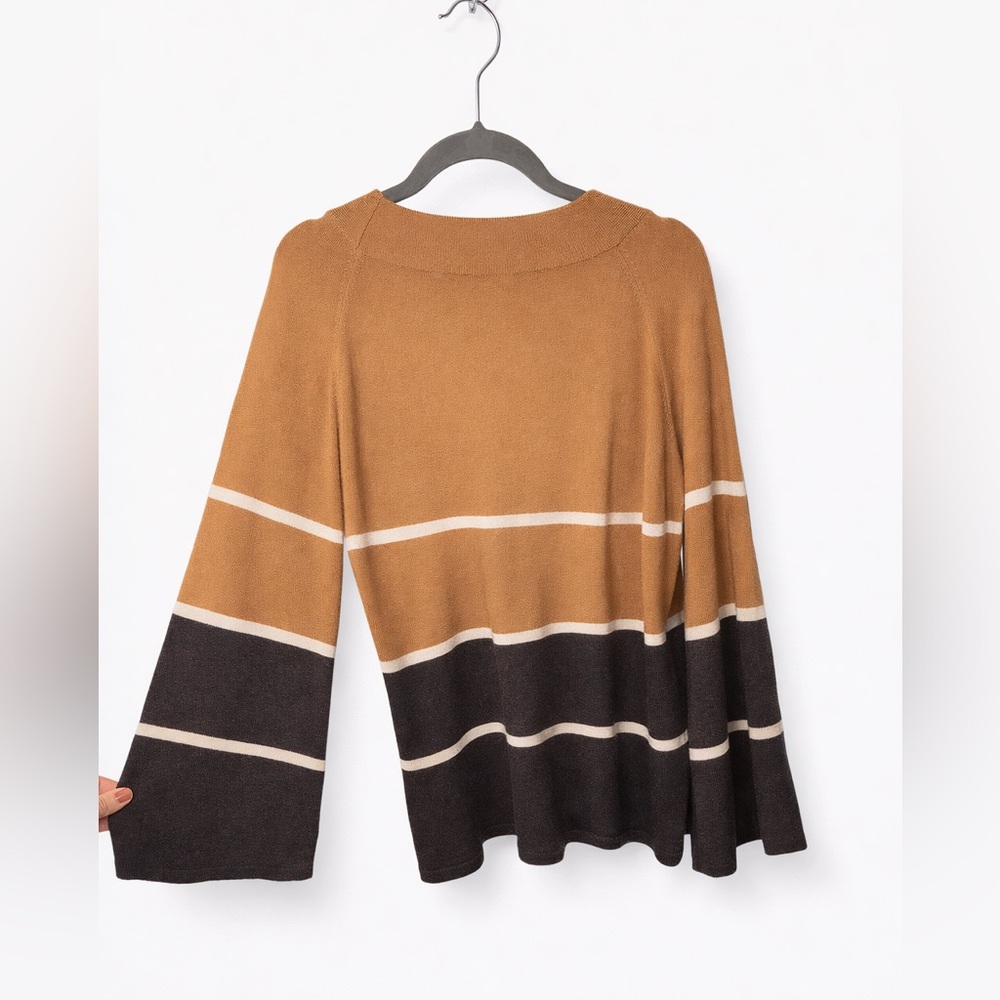 THML Sweater